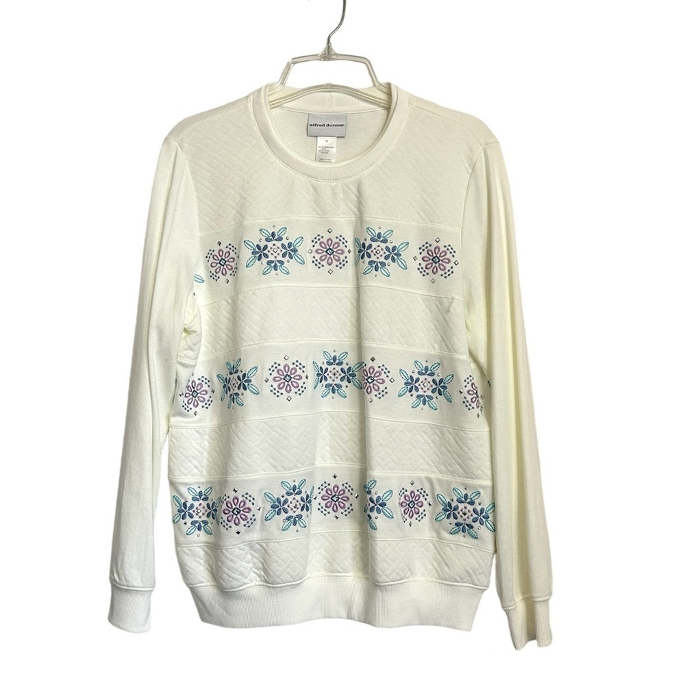 Vintage 90s Alfred Dunner Women's Striped Floral Embroidered White Tshirt sz M